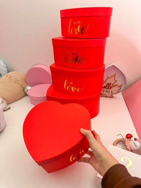 Бокс червоний with love S розмір 23*10 см box78 фото