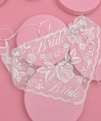 Біла мереживна хустина Bride aks037 фото