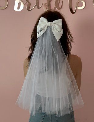 Фата преміум з бантиком Bride aks10 фото